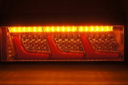 小糸LEDテール用オプション　変換コネクター・バックランプ用分岐ハーネス